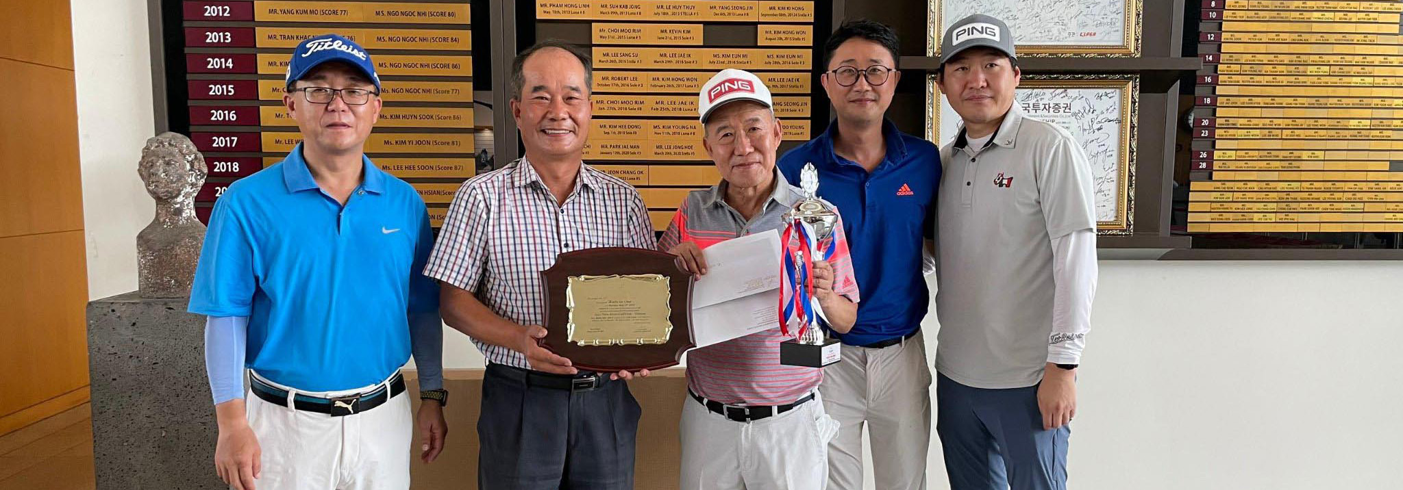 Hole-in-one Mr. GO HAK JAE